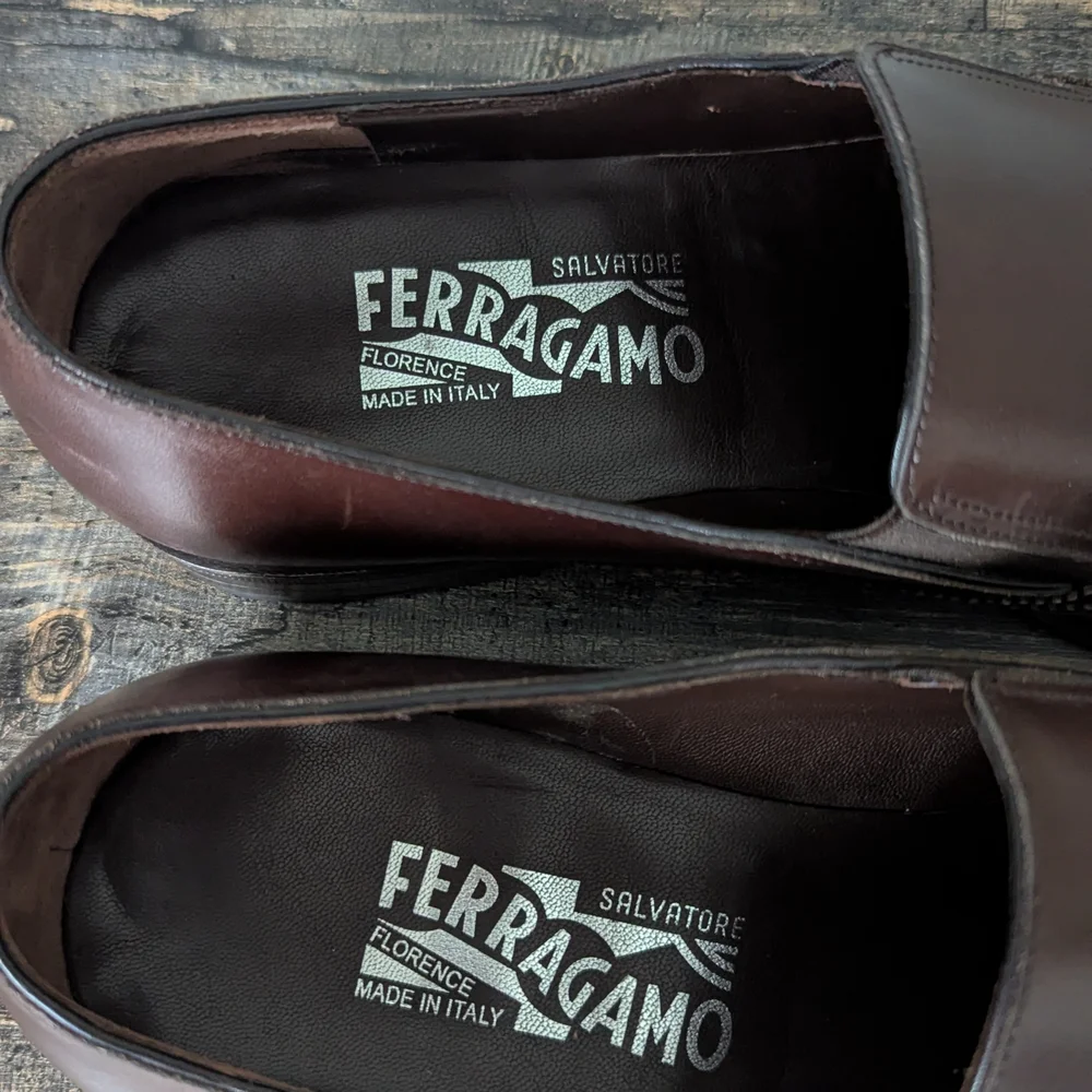 Salvatore Ferragamo Men's Brown Leather Brogue Loafer - Picture 4 of 10